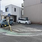 片山米店・駐車場のご案内